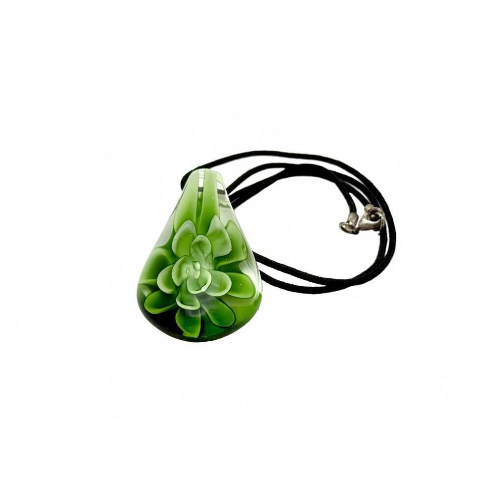 Green Art Glass Teardrop Pendant Necklace Floral Design